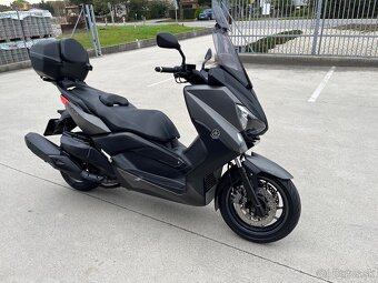 Yamaha X-MAX 400 - 9
