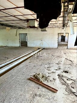 Predaj | Hospodárske budovy v areáli družstva | Hrádok - 9