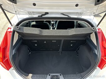 Ford Fiesta 1.4 TDCi Duratorq Titanium - 9