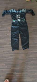 Predám maškarný kostými - 9