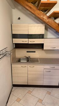 Prenajom  2 izbovy byt - 9