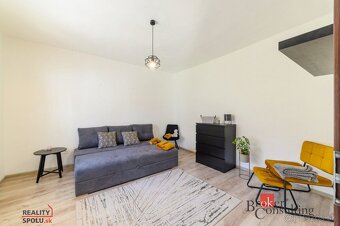 REZERVOVANÉ - TOP PONUKA  Kompletne zariadený rodinný dom - 9