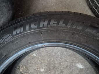 215/60 r17 letné 4 ks MICHELIN dezén 6,2 - 5,8 mm DOT2020 - 9