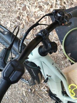 damsky elektrobicykel cross trekingovy - 9