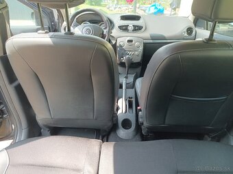 Renault Clio 1.6 Dynamique Plus A/T - 9