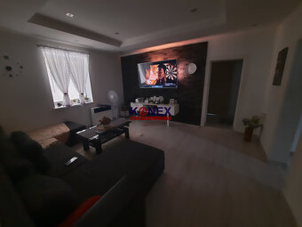 Zrekonštruovaný rodinný dom v obci Lekárovce – okamžite k na - 9