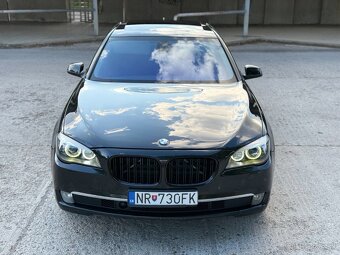 BMW rad 7 730 d F01 - 9