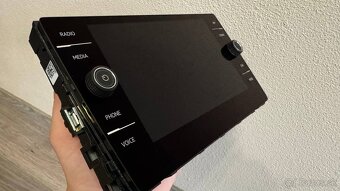 VW MIB2 Display - 9
