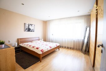 PREDANÉ 5-izbový rodinný dom ihneď voľný - 9