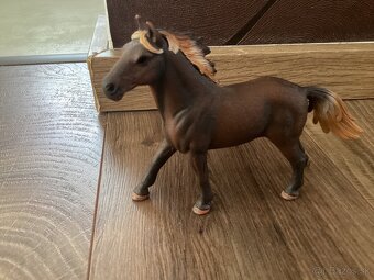 Schleich koníky - 9