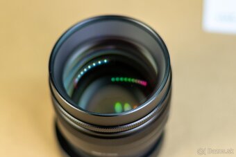 Meike 50mm f/0.95 Sony E-mount - 9