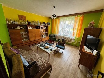 Rodinný dom s veľkým pozemkom - Spišská Nová Ves - 9
