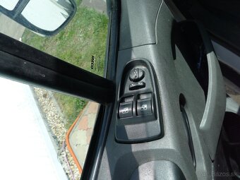 Iveco Daily, 35C15 3,0HPT Skříň 23m3 měchy - 9