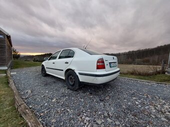 Škoda Octavia 1.6 SR - 9