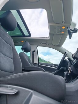 Volkswagen Tiguan 2.0 4x4 , Panoráma, Koža, DSG - 9