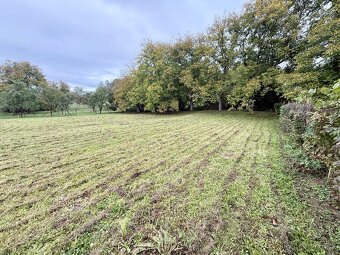Na predaj stavebné pozemky v obci Chorváty - 9
