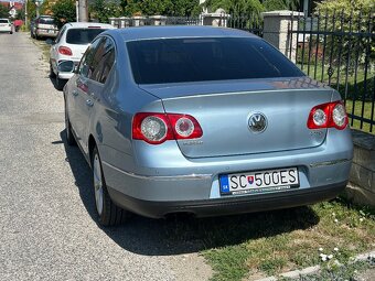 Volkswagen Passat 2.0 TDI Highline DSG - 9