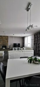 Nadštandardný dom s BAZÉNOM Zlaté Moravce - 9