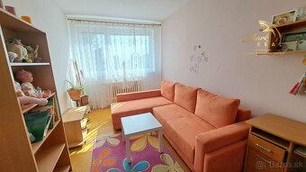 Predaj 4 izbového dvojpodlažného domu - 9