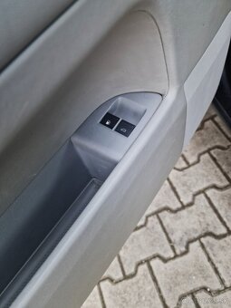 Volkswagen Touareg 3.6 V6 Tiptronic - 9