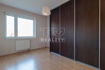 Veľkometrážny 4 izbový byt s podzemným parkovacím... - 9
