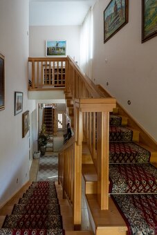 Krásny 2-podlaž.RD,dvojgaráž,veľká záhrada,Podhradík,okr.PO - 9