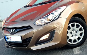 ✓ HYUNDAI I30 CW ✓1.4 CRDI 66kw ✓ Prvý majiteľ ✓NOVÁ STK EK - 9