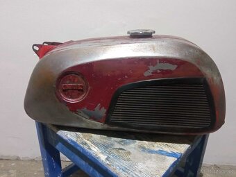 ČZ 175/477 nádrž - 9