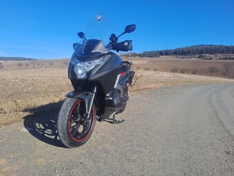 Honda NC 700 D Integra - automat - 9
