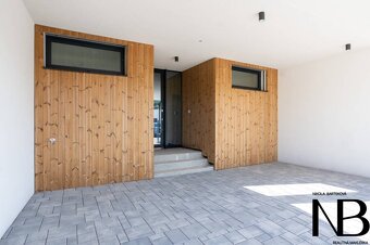 Na predaj moderný 5i bungalov so zelenou strechou, Trenčín - - 9