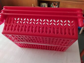 polička, kbelíčky UH, dózičky, stojan-vozík - 9