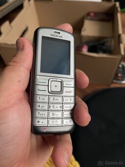 Nokia 6070 - 9