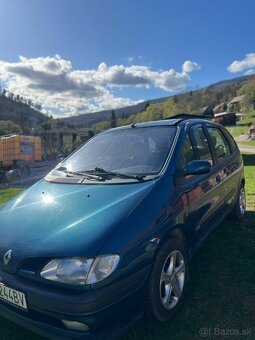 Renault Megane Scenic 1.6 V - 9