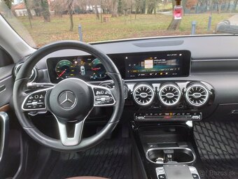 Mercedes Benz A180d AT7 - 9