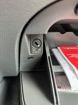 SEAT Ibiza Sport 1.4 16V, 63 kW, 12/2010, 141 600 km - 9