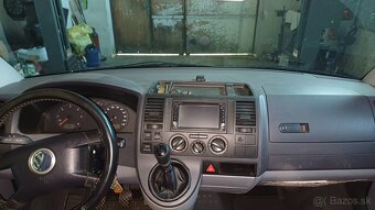 Predám VW T5 8miestny kratky - 9