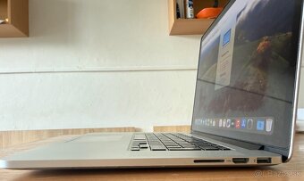 Apple MacBook Pro 15’ 256gb, 2015 - 9