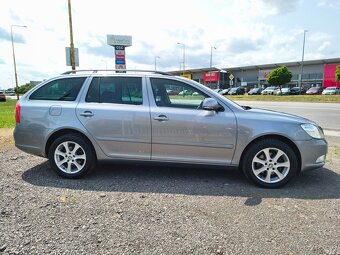 Škoda Octavia Combi 2.0 TDI - 9