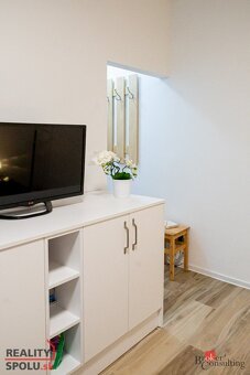 Exkluzívne na predaj Garsónka - Ružinov - 9