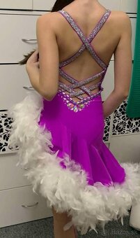 saty spolocenske tance junior 2 s bielym perim - 9