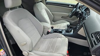 Predám Volkswagen Golf 7 - 9