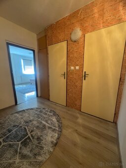 1izbový byt na prenájom v Nových Zámkoch - 9