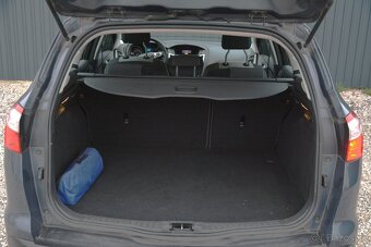 Ford Focus Array 1.60 SR voz - 9