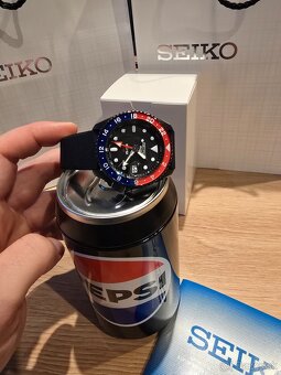 Seiko 5 Pepsi limited edition - 9