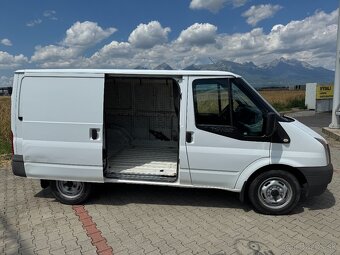 Ford Transit 2.2 TDCi 74 kW - 9
