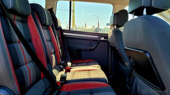 Volkswagen Touran 2.0 TDI Premium Comfortline DSG - 9