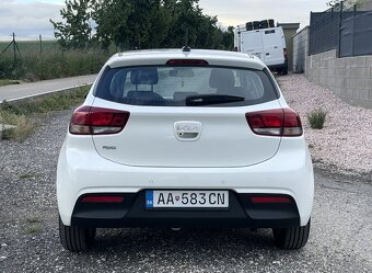 Kia Rio 1.2i 18 500km v záruke - 9