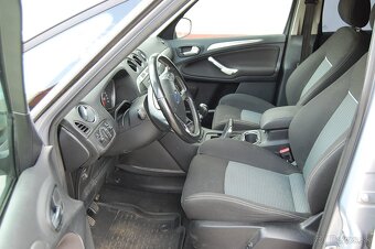 Ford S-Max - 9