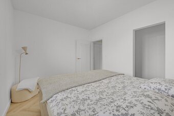 Moderný rodinný dom v obci Kostolné Kračany, časť Amadeho Kr - 9