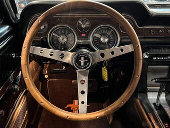 Ford Mustang GT S-Code 390 V8 z roku 1968 - 9